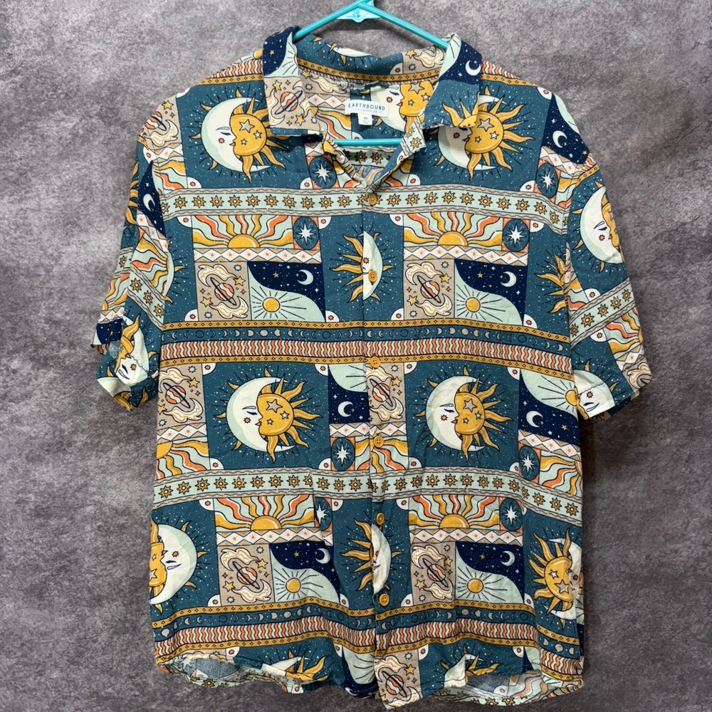 Earthbound Trading Co Celestial Sun Moon Button Down Camp Shirt Womens M
